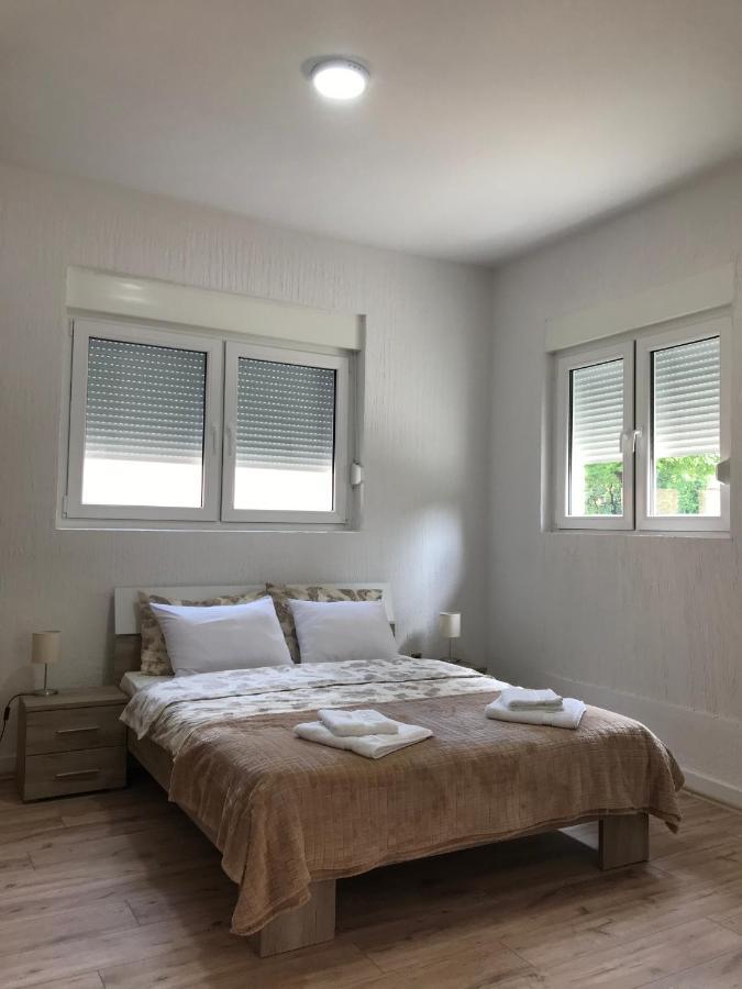 Apartman Studio Milojkovic ゴルバッツ エクステリア 写真